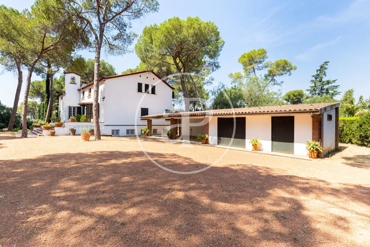 Vista exterior de Casa o chalet en venta en Sant Cugat del Vallès con Calefacción, Jardín privado y Terraza