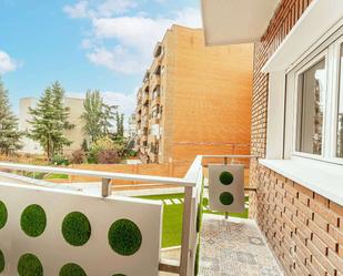 Terrassa de Apartament per a compartir en  Madrid Capital amb Aire condicionat i Terrassa