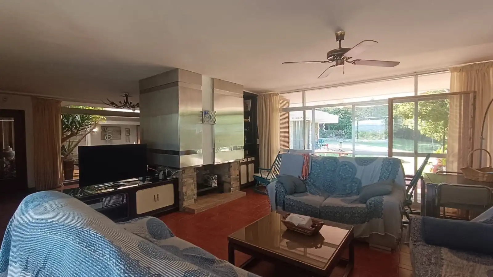 Sala d'estar de Casa o xalet en venda en Tortosa amb Aire condicionat, Calefacció i Jardí privat