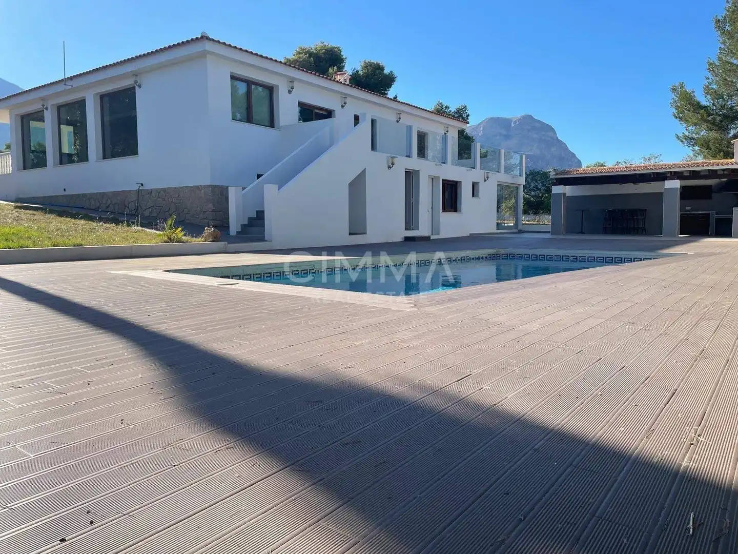 Vista exterior de Casa o chalet en venta en La Nucia con Aire acondicionado, Calefacción y Jardín privado