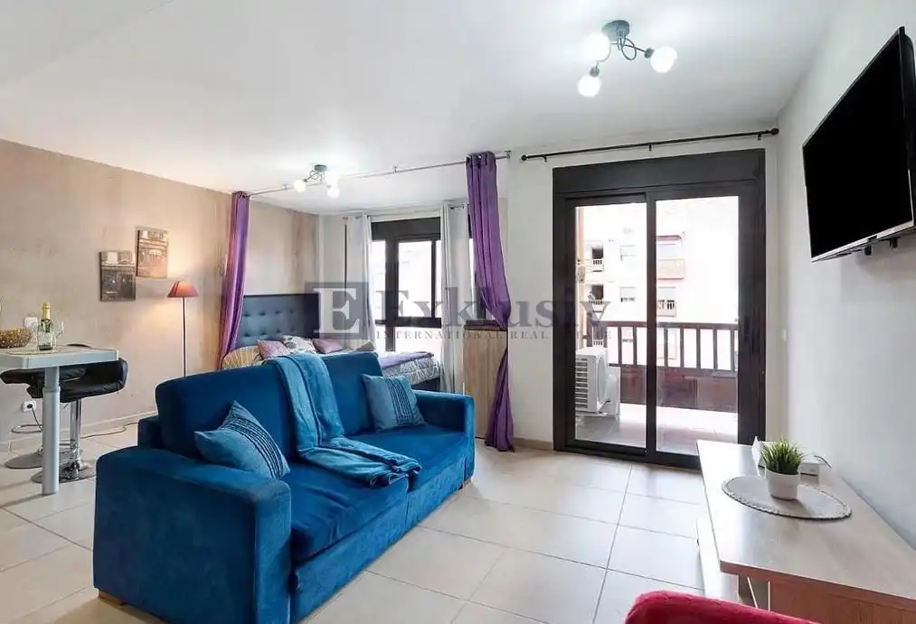 Study for sale in Palm - Mar