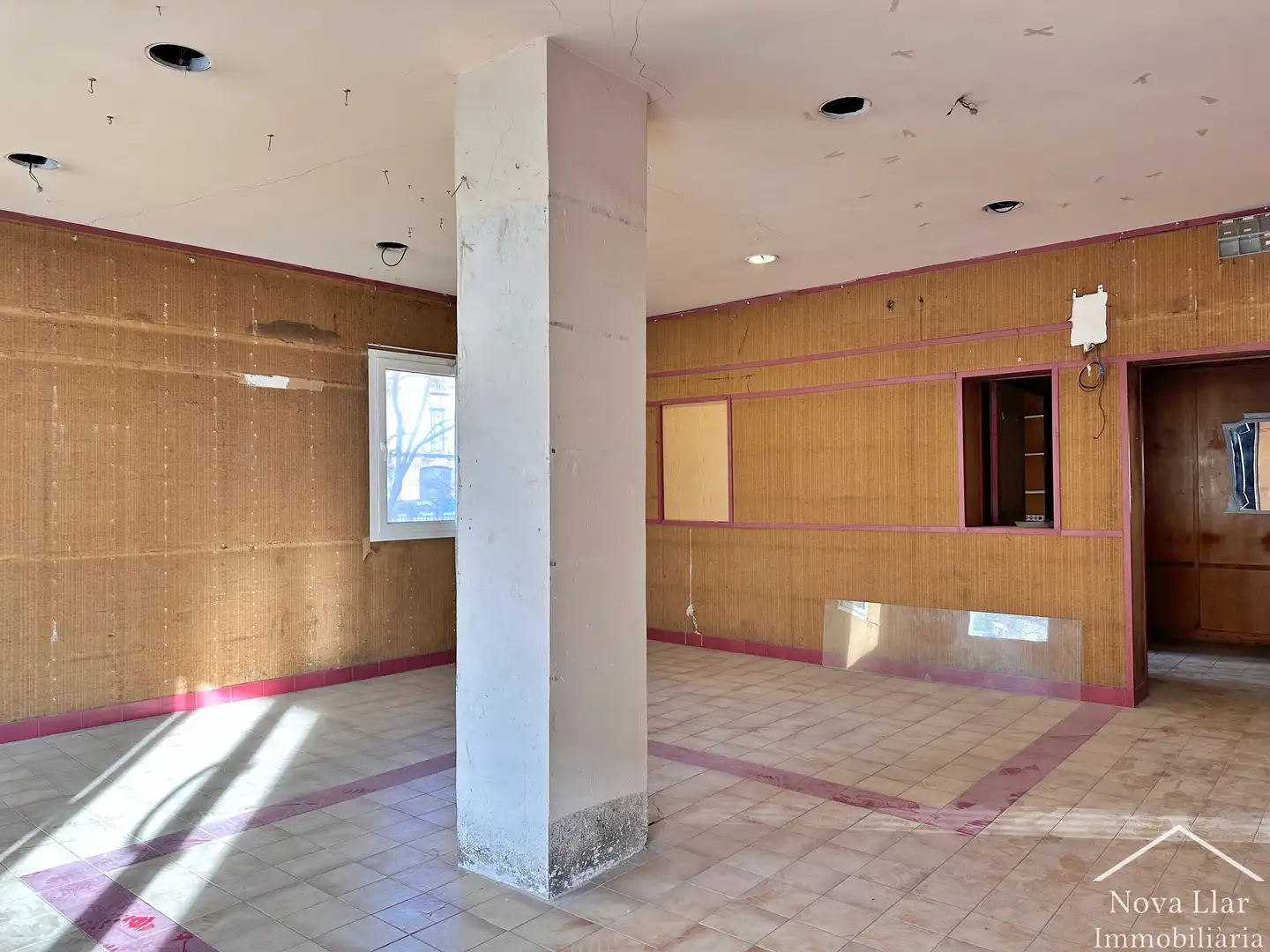 Local comercial en venda a Ripoll, imagen 9