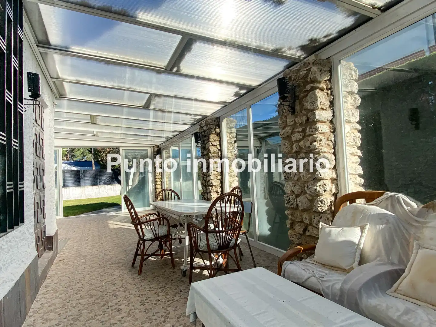 Terraza de Casa adosada en venta en Tudela de Duero con Calefacción, Jardín privado y Terraza