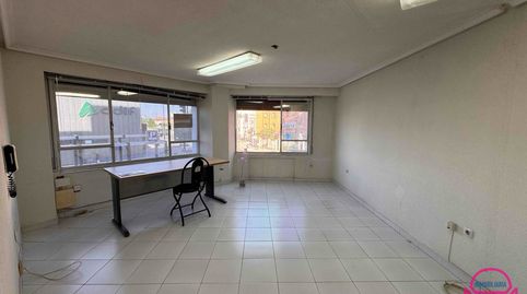 Photo 2 of Office for rent in Sancho el Gordo Esquina Palencia, La Vega - La Sal, León Capital