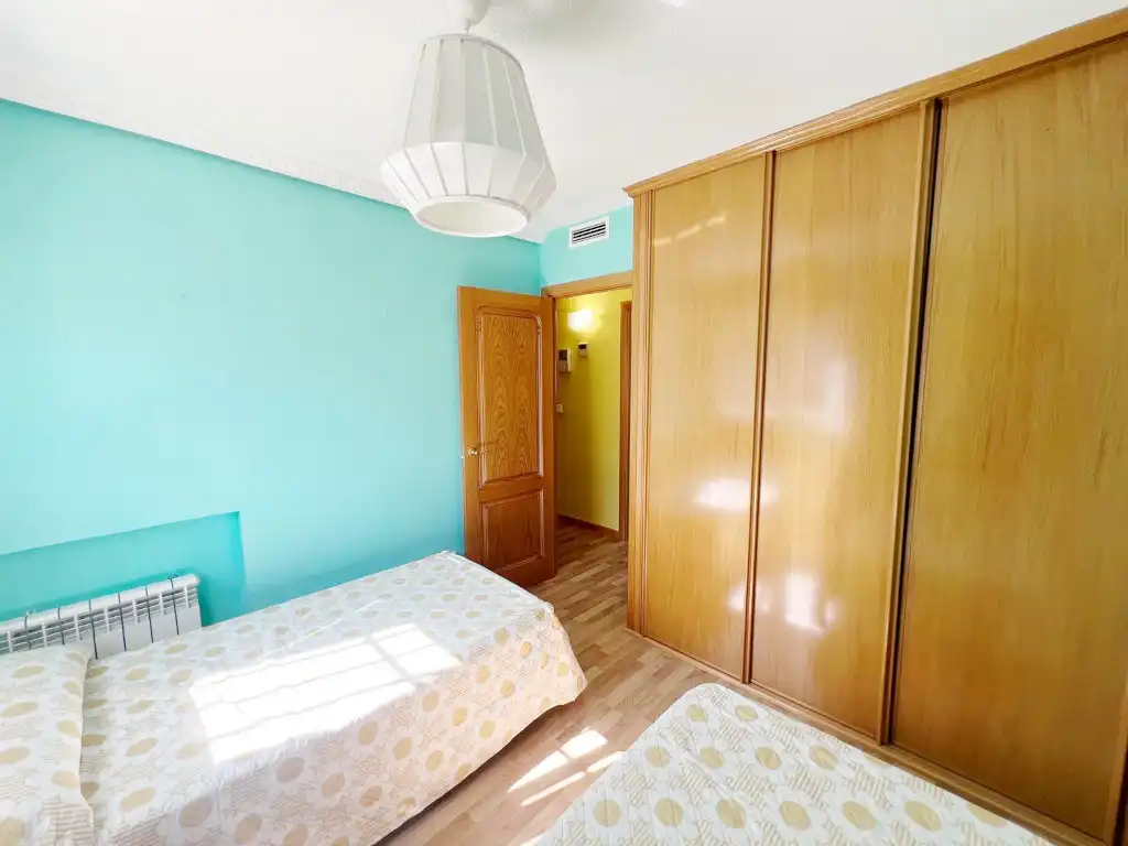 Dormitori de Casa o xalet en venda en Getafe amb Aire condicionat, Calefacció i Terrassa
