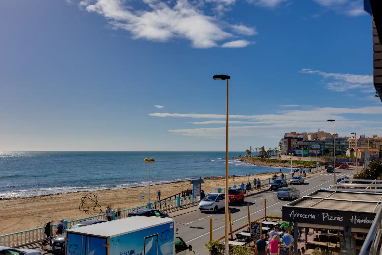 Vista exterior de Pis en venda en Torrevieja amb Aire condicionat, Calefacció i Terrassa