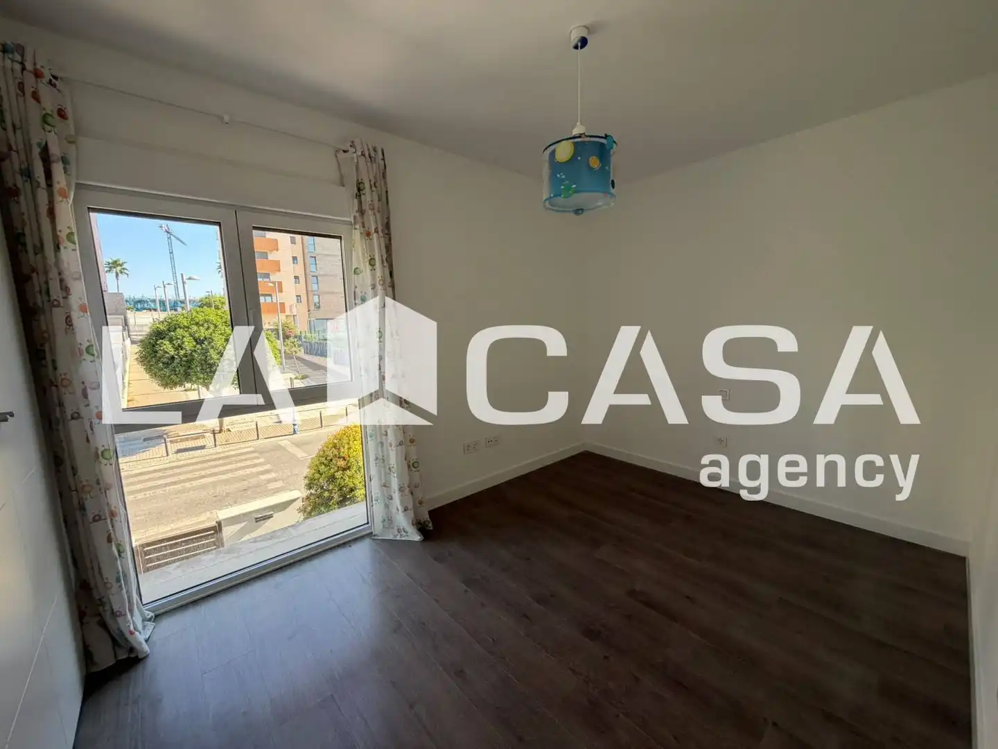 Semi-detached house for sale in Entrenúcleos, imagen 16