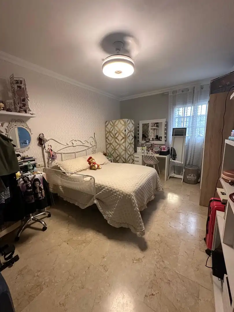 Bedroom of Houses for sale in Utrera