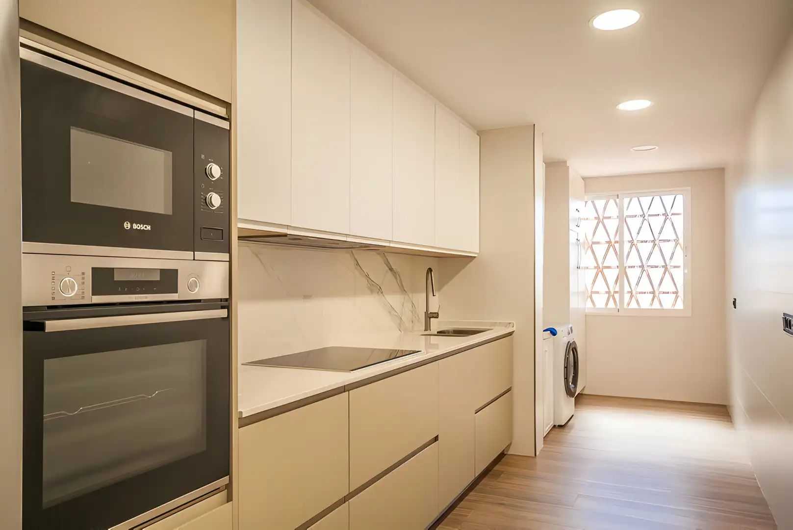 Cocina de Apartamento en venta en Marbella con Aire acondicionado, Terraza y Piscina