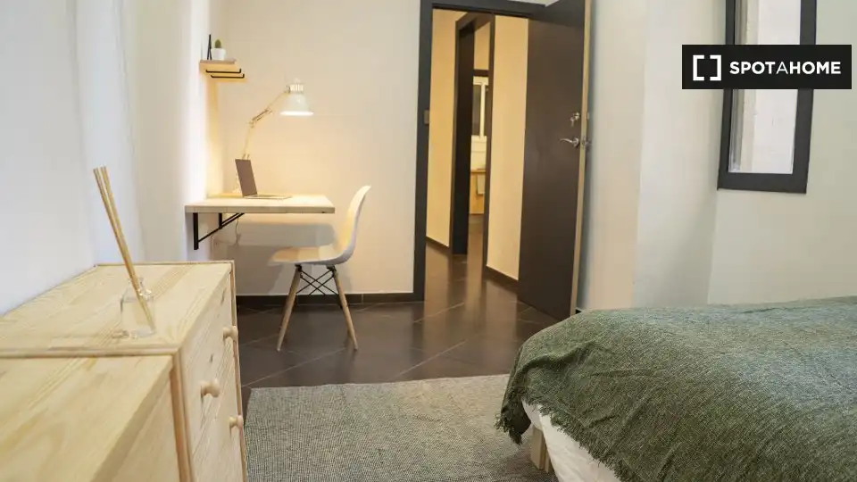 Room in Barri Gòtic