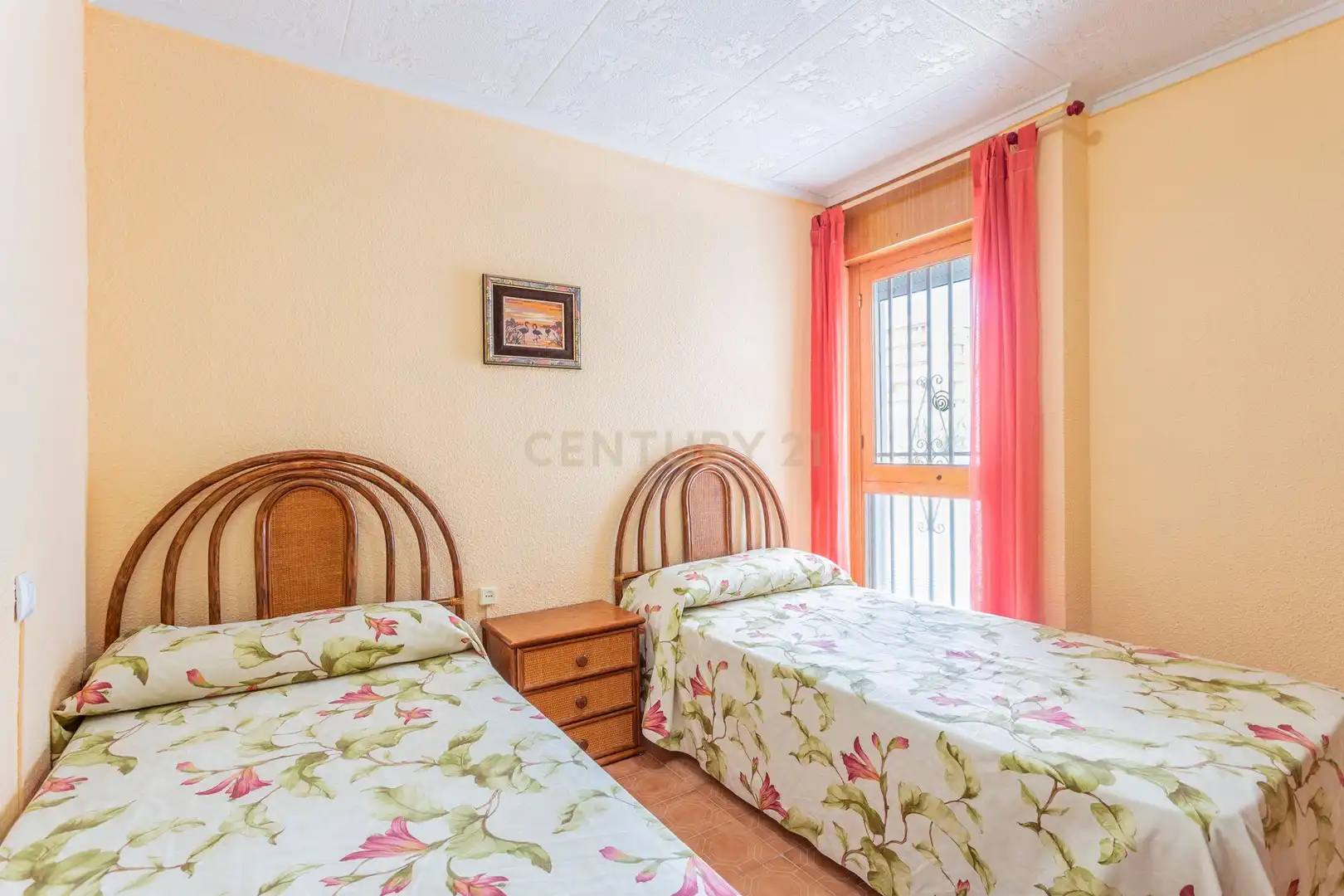 Habitación de Casa adosada en venta en Torrevieja con Aire acondicionado y Trastero