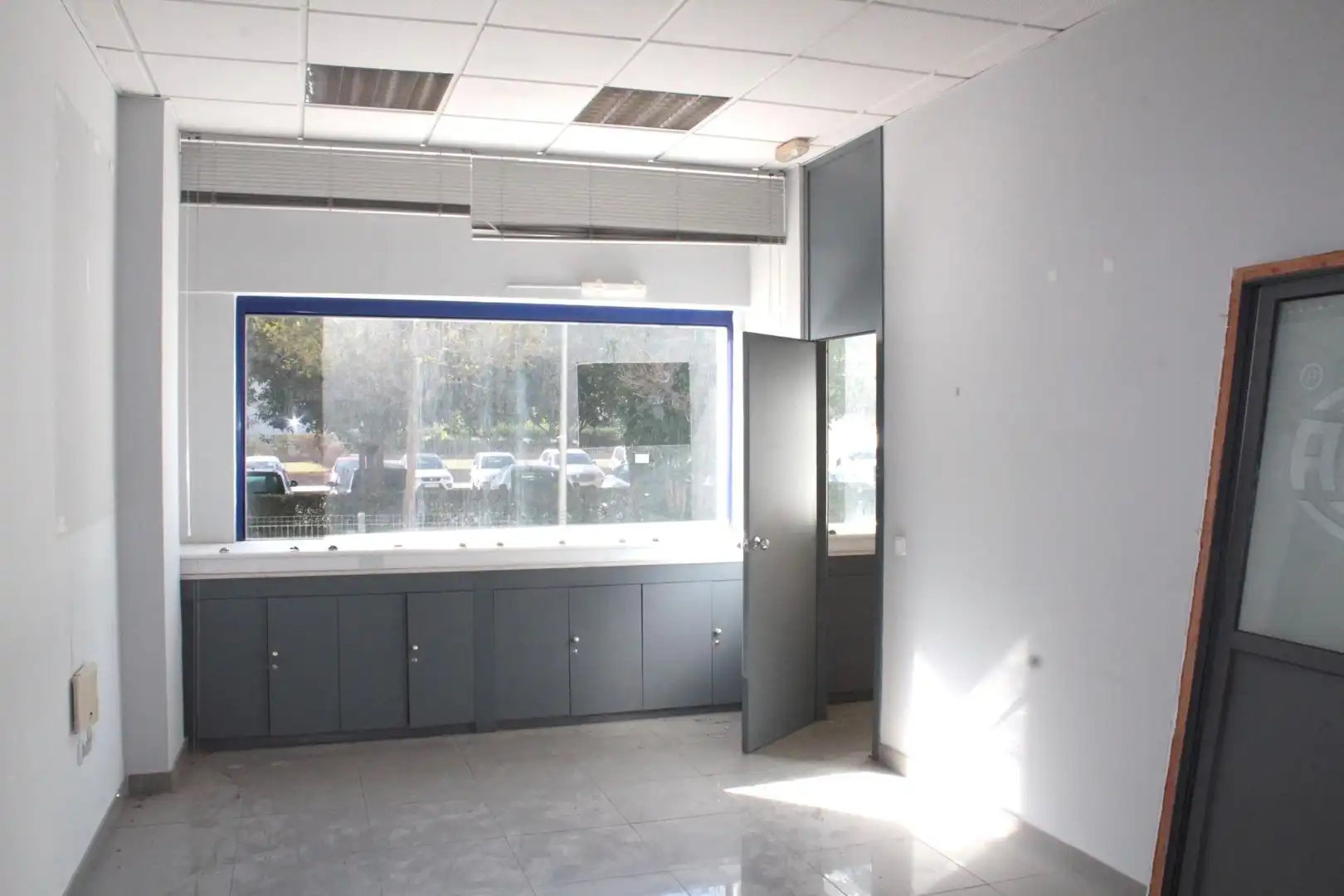 Local comercial de lloguer a Avenida Avenida de la Innovación, imagen 5