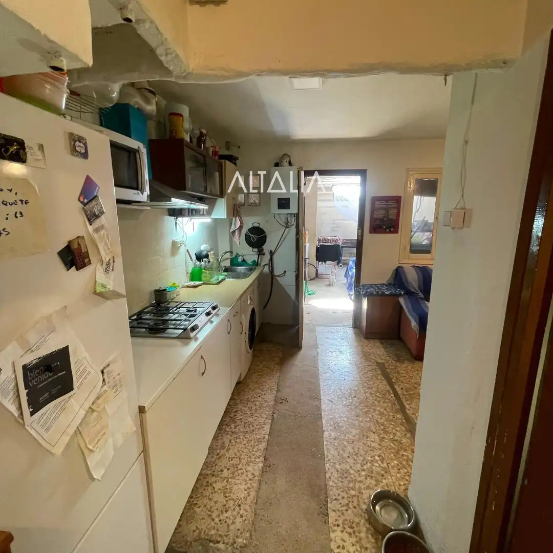 Cuina de Casa adosada en venda en Cuenca amb Terrassa