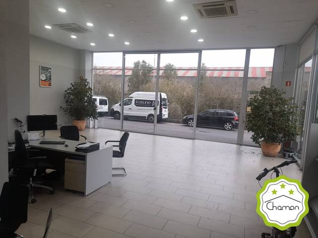 Nave industrial en Venta en Urduliz