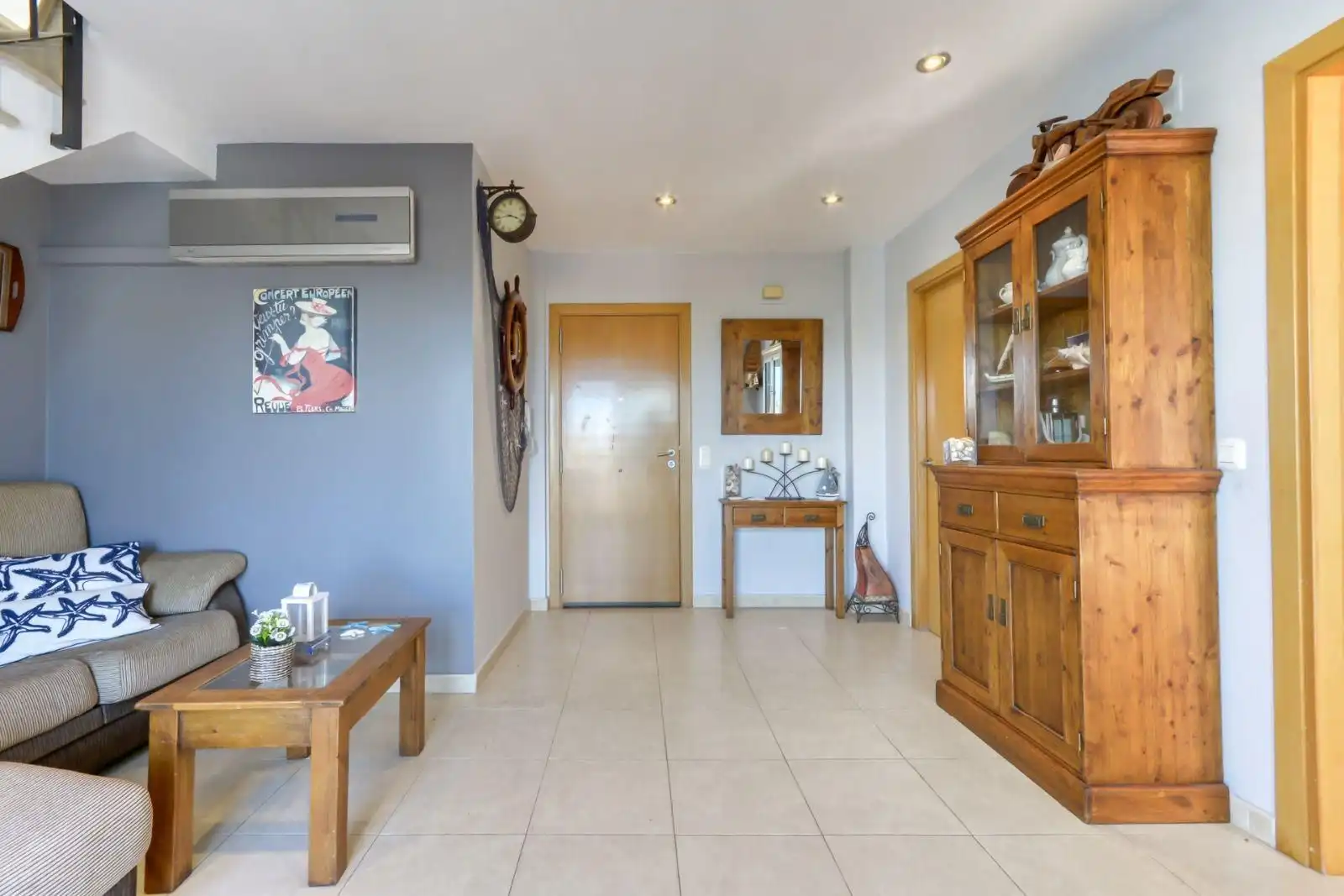 Apartments for sale in Roses  with Air Conditioner, Terrace and Furnished
