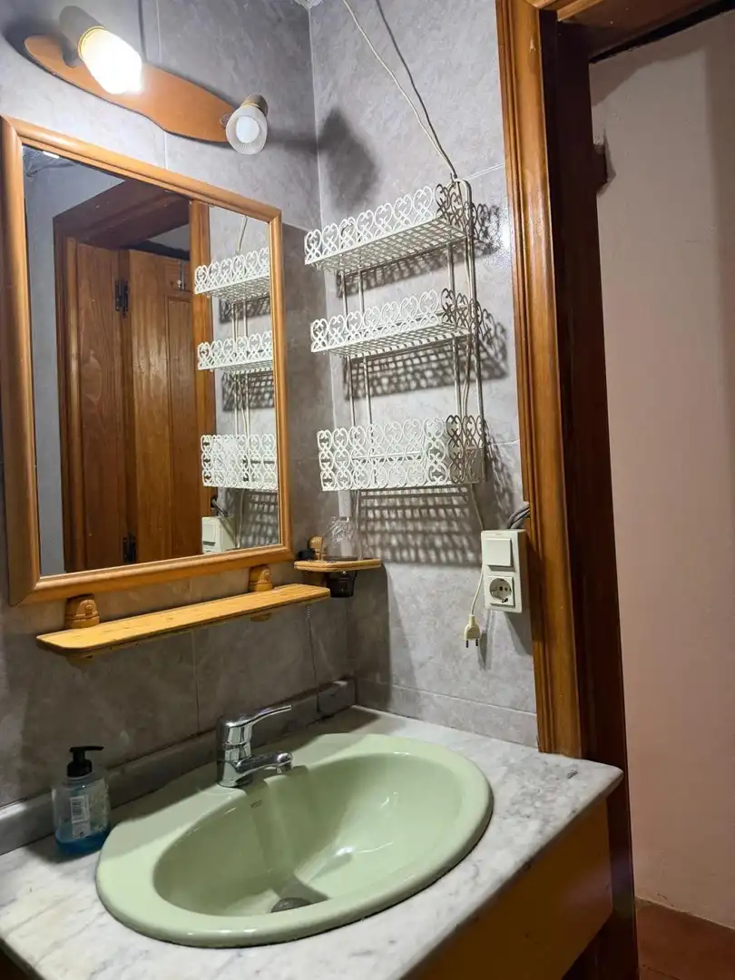 Bany de Finca rústica en venda en Camarasa amb Aire condicionat, Terrassa i Piscina