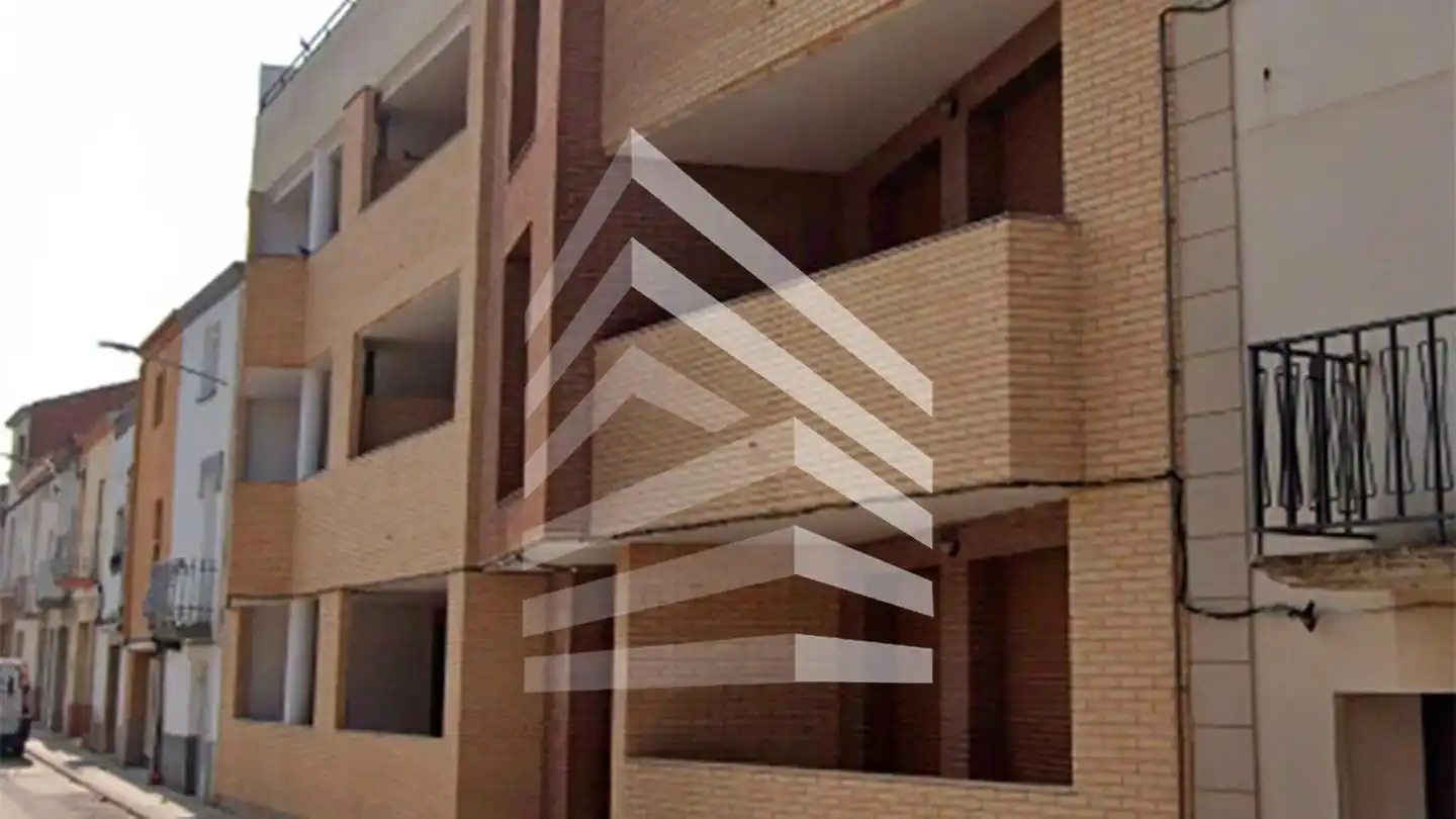 Exterior view of Buildings for sale in Castellnou de Seana
