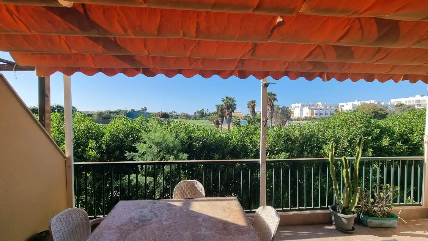 Terraza de Planta baja en venta en Roquetas de Mar ciudad
