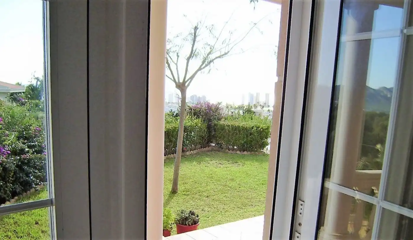 Chalet con piscina en venta en Urbanizaciones, imagen 40