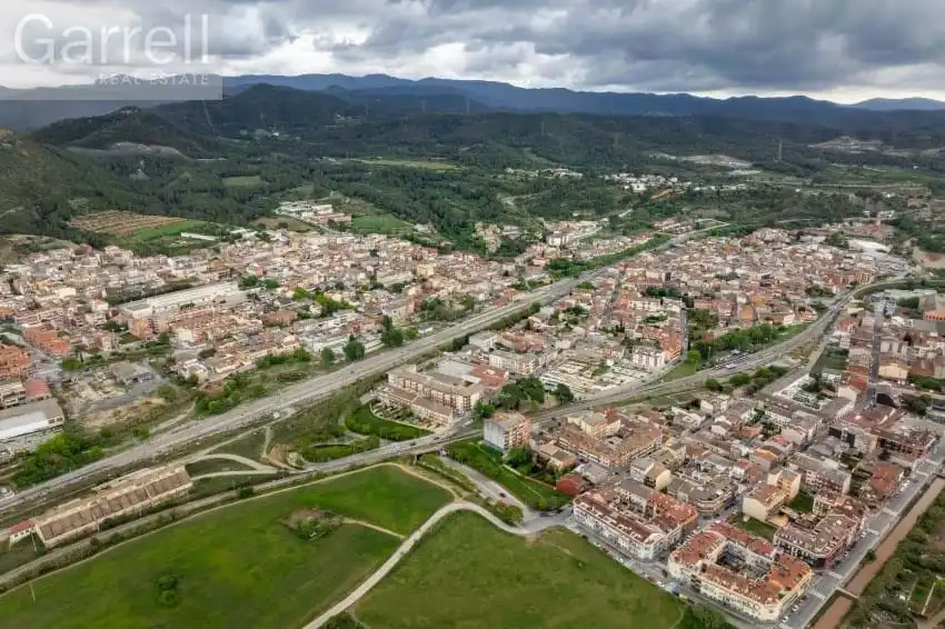 Immobles singulars amb ascensor en venda a PASSEIG DE LA PAU 
 SANT VICENÇ DE CASTELLET (BARCELONA)