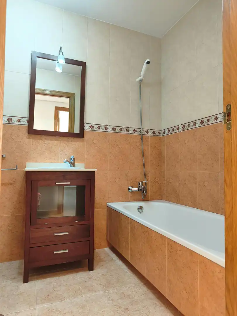 Bathroom of Flat for rent in Molina de Segura