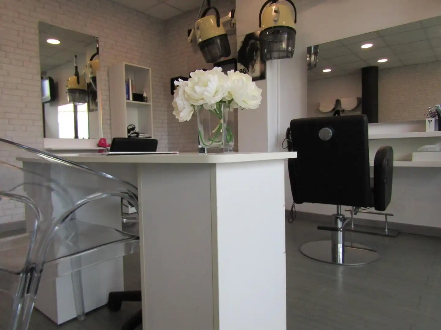 Commercial properties for sale in Roda de Ter  with Air Conditioner