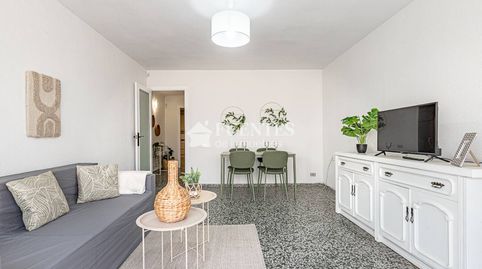 Foto 3 de Piso en venta en Calle Pintor Lorenzo Casanova, Ensanche - Diputación, Alicante / Alacant