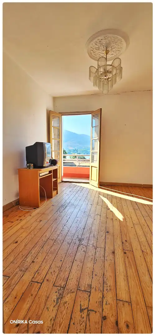 Sala de estar de Casa o chalet en venta en A Rúa  con Jardín privado, Terraza y Trastero