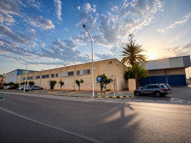 Nave industrial en Alquiler en N-330, Km. 4 en Ciudad de Asís