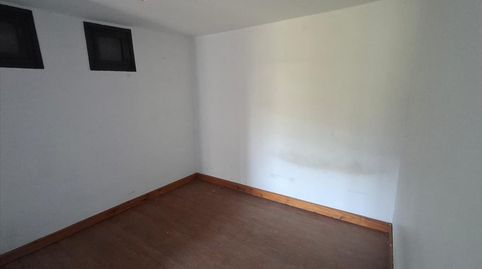Foto 5 de Casa adosada en venta en Almirante Pero Niño, Los Corrales de Buelna , Cantabria
