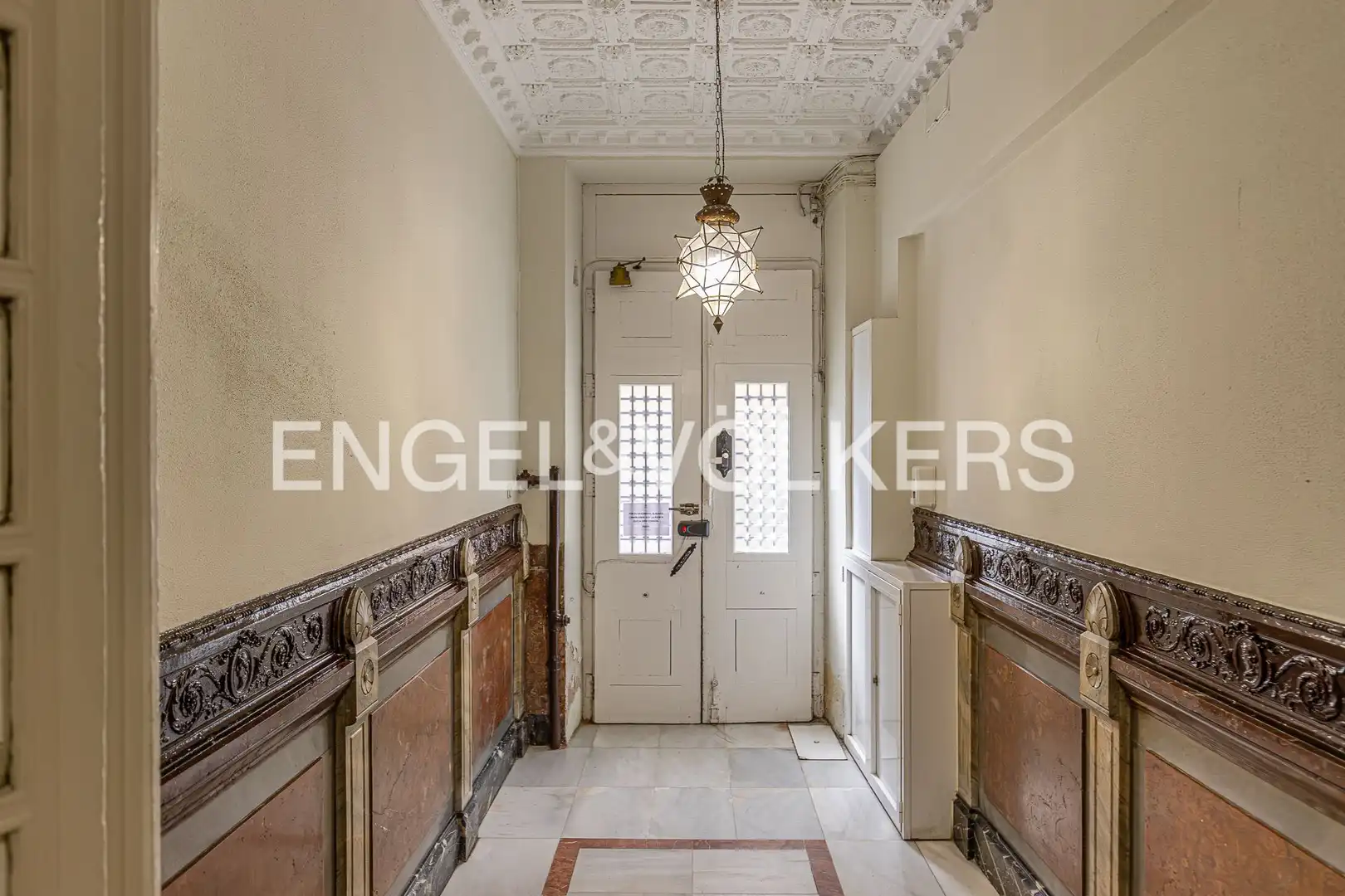 Piso en venta en Madrid con Calefacción y Balcón