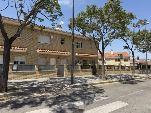 Casa adosada en venda a CAMÍ VELL DE SALOU, Migjorn