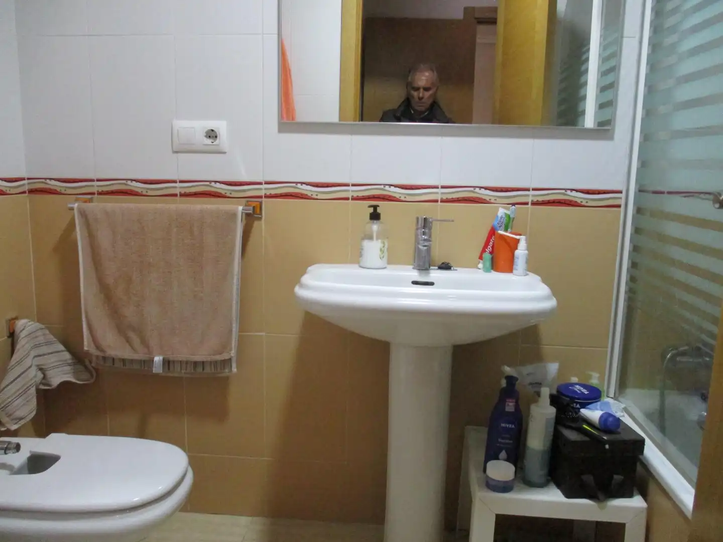 Bathroom of Flat for sale in Puertollano  with Air Conditioner, Heating and Terrace