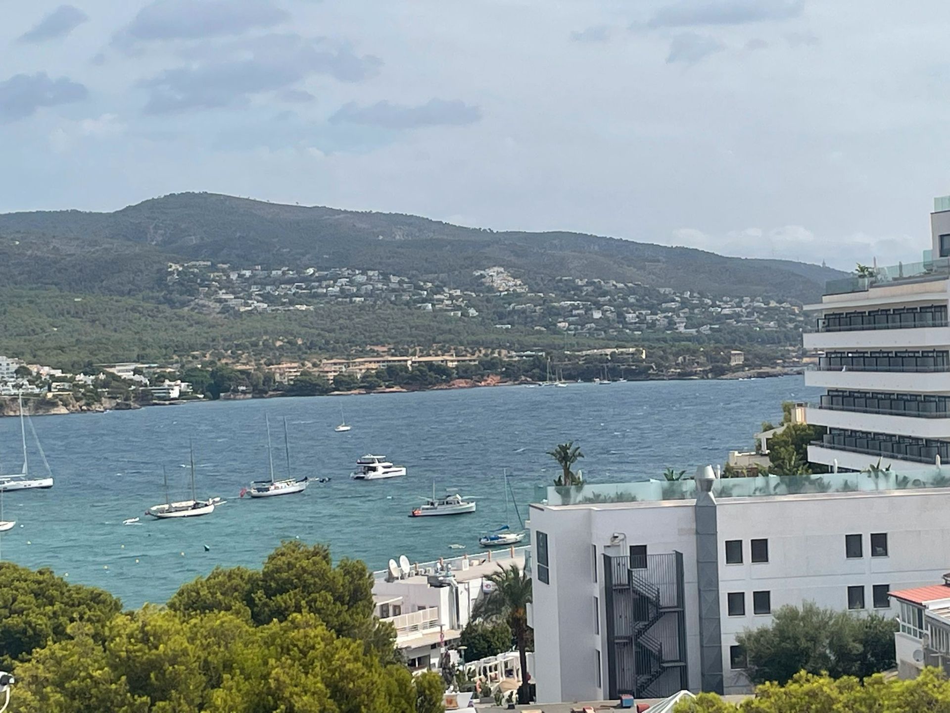 Vista exterior de Pis en venda en Calvià amb Aire condicionat i Terrassa