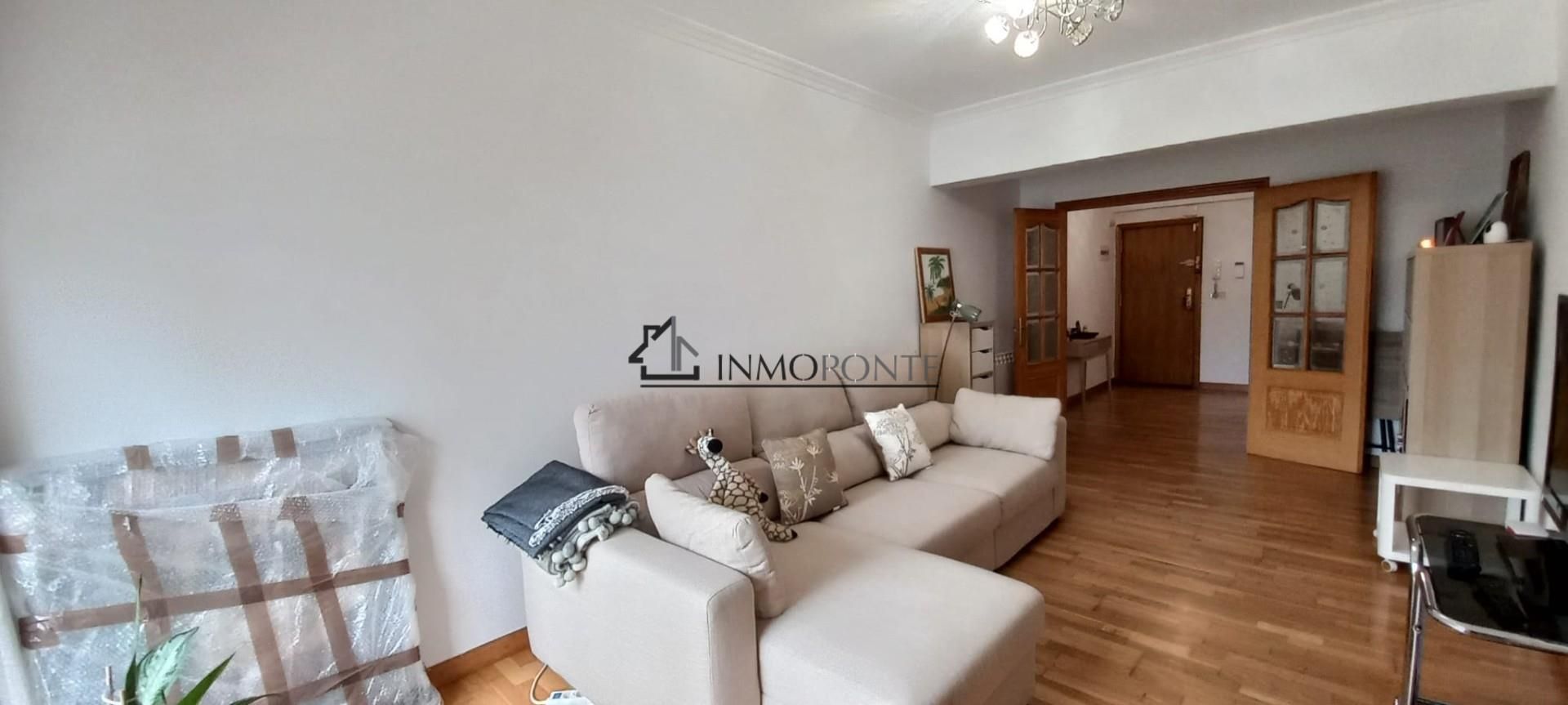 Sala d'estar de Pis en venda en Pontevedra Capital 