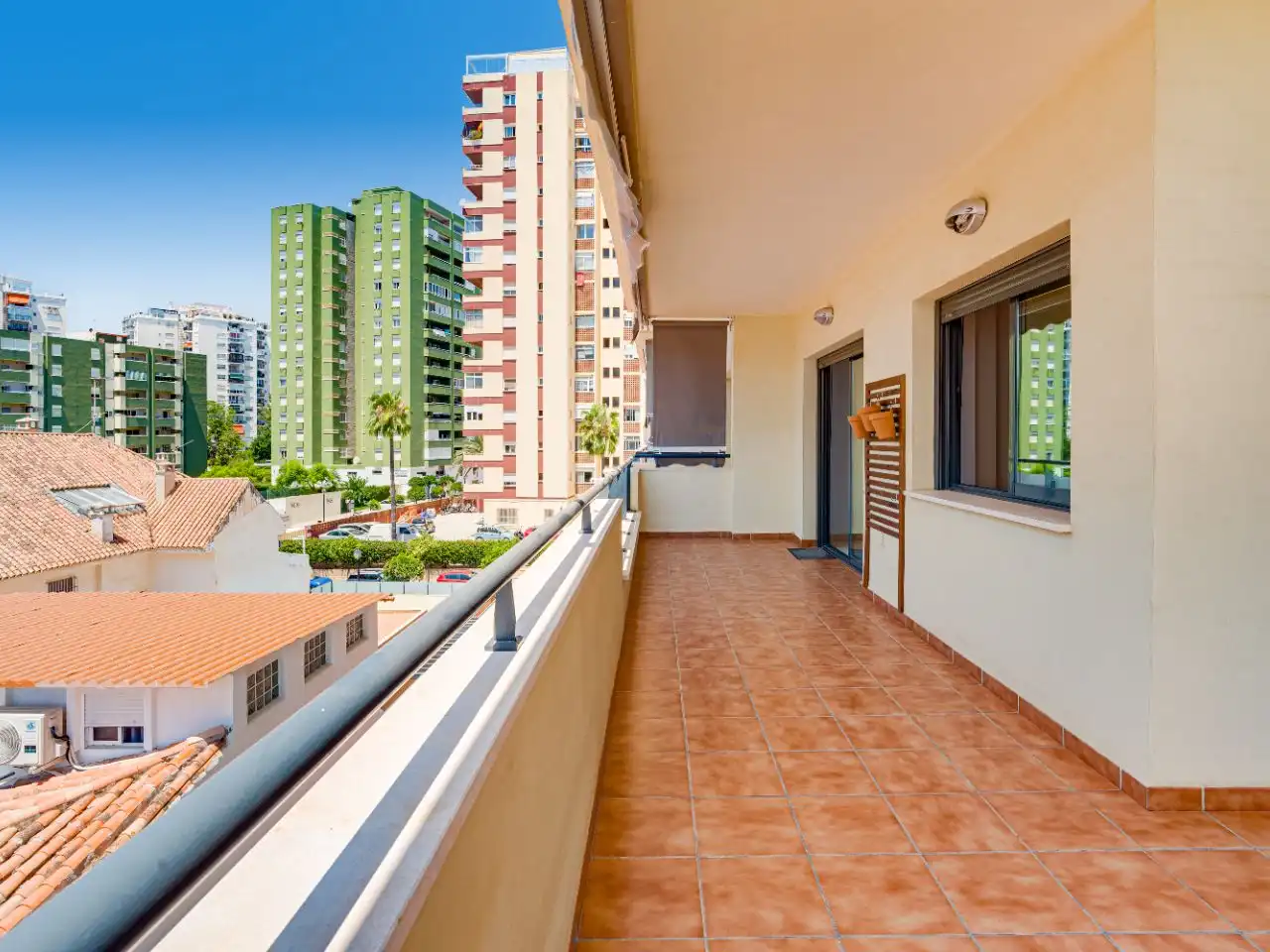 Wohnung mit Pool zum Verkauf in Calle Santa Gema 6
