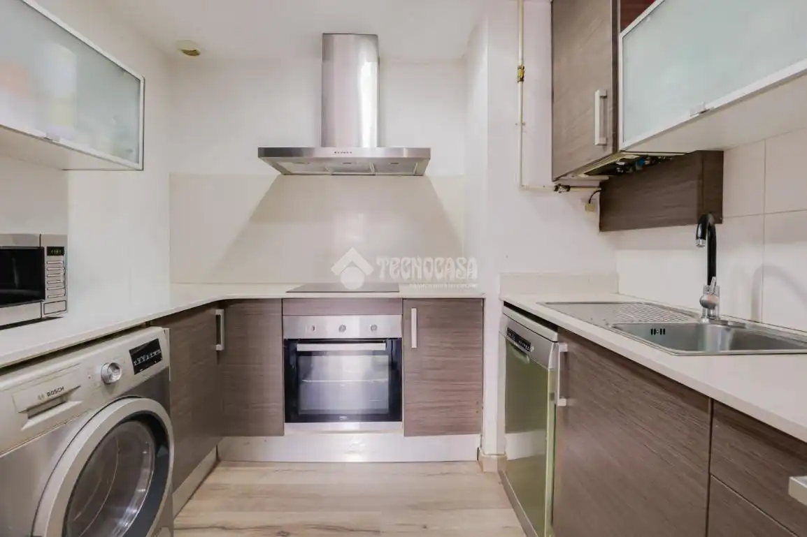 Küche von Wohnung zum Verkauf in Montcada i Reixac mit Heizung, Abstellraum und Balkon