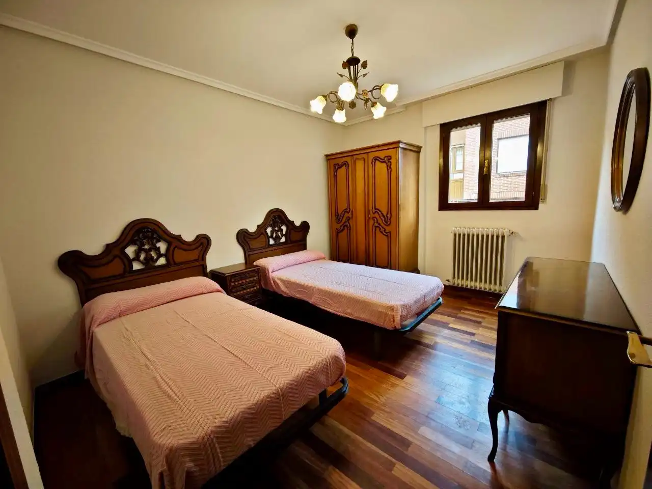 Habitación de Piso en venta en Aguilar de Campoo con Calefacción, Amueblado y Horno
