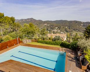 Swimming pool of House or chalet for sale in Corbera de Llobregat  with Air Conditioner, Heating and Private garden