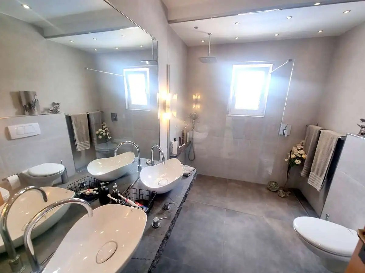 Bathroom of Houses for sale in Tías  with Air Conditioner, Private garden and Terrace