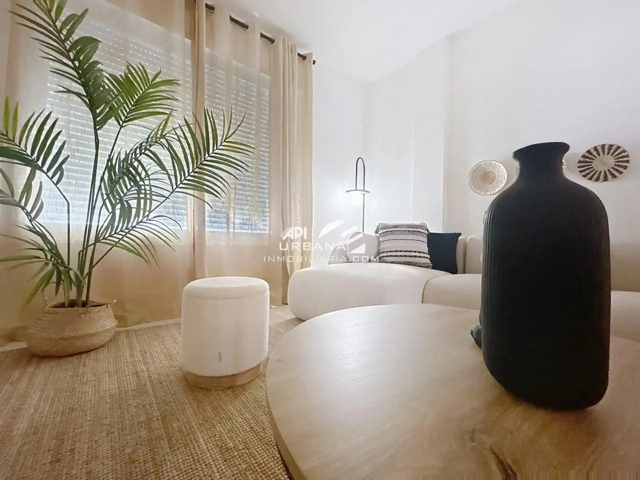 Living room of Flat for sale in Lucena  with Terrace and Storage room