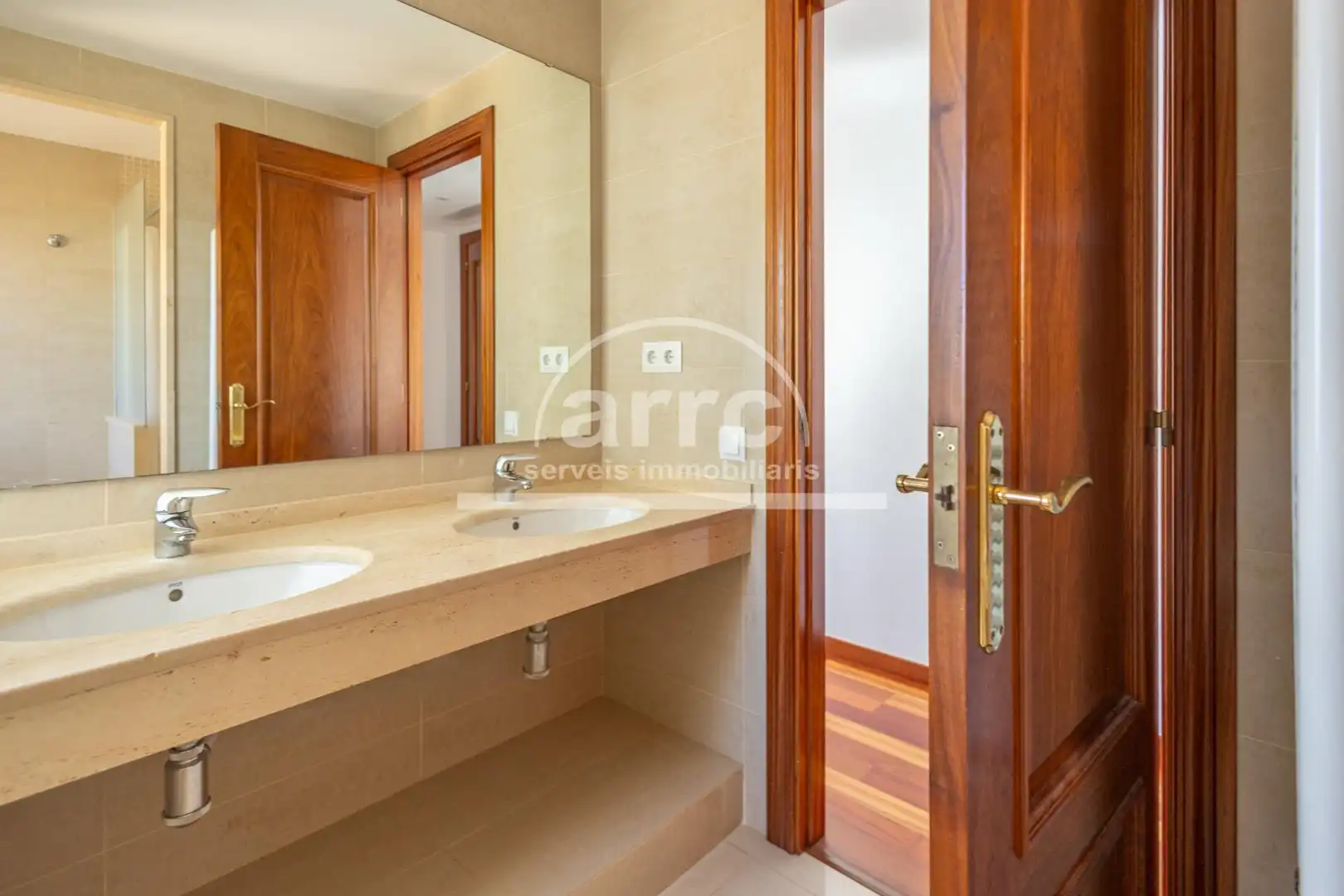 Bathroom of Houses for sale in Vilassar de Dalt  with Air Conditioner, Heating and Private garden