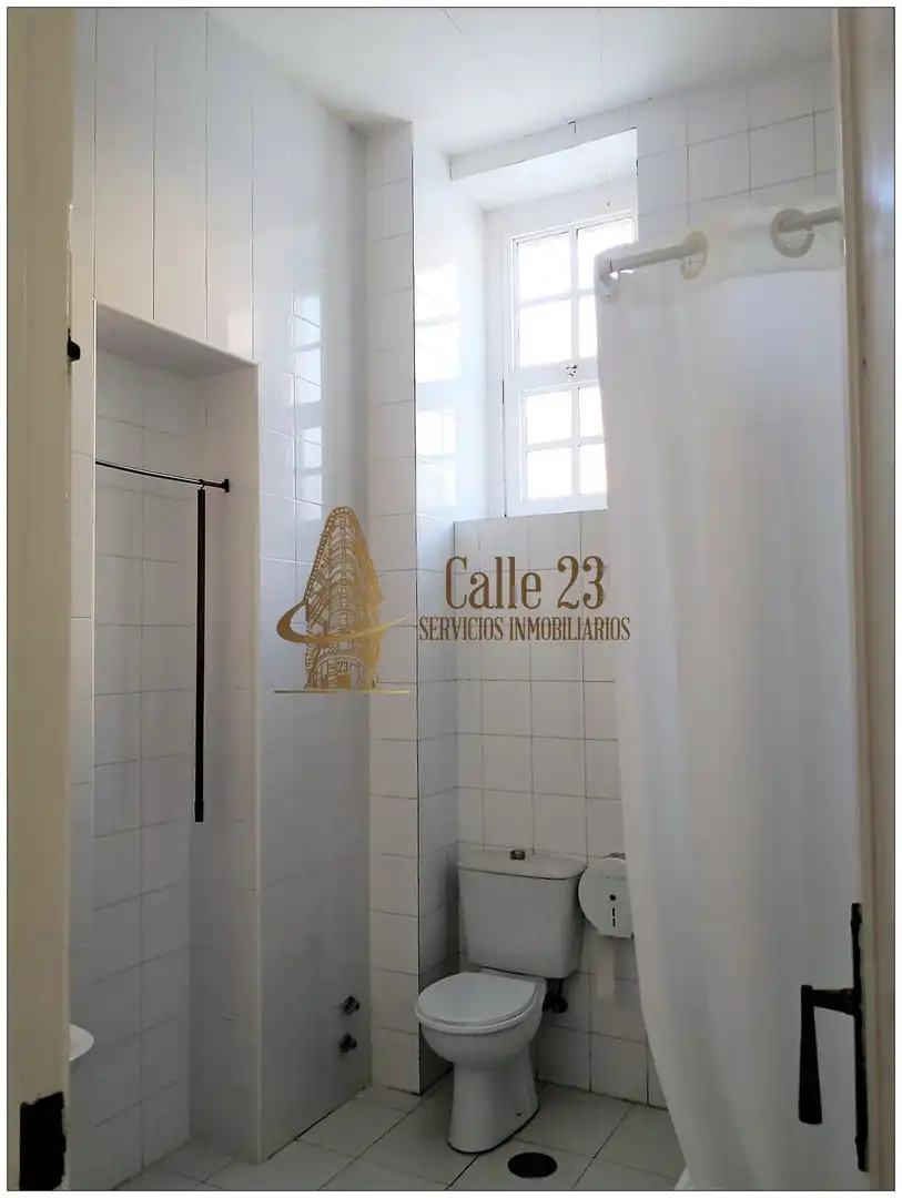Baño de Edificio en venta en Huelva