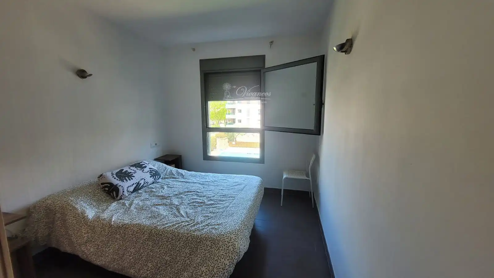 Dormitori de Apartament en venda en  Palma de Mallorca amb Traster, Piscina i Piscina comunitària