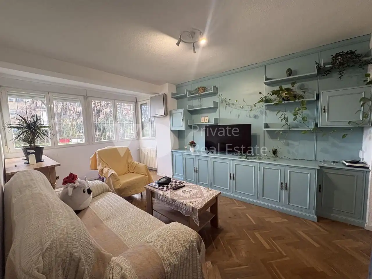 Living room of Ground floor for sale in Madrid  with Air Conditioner, Heating and Parquet flooring