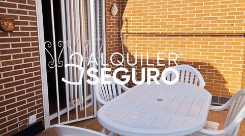 Foto 3 de Ático de alquiler en San Rosendo, Canillejas, Madrid Capital