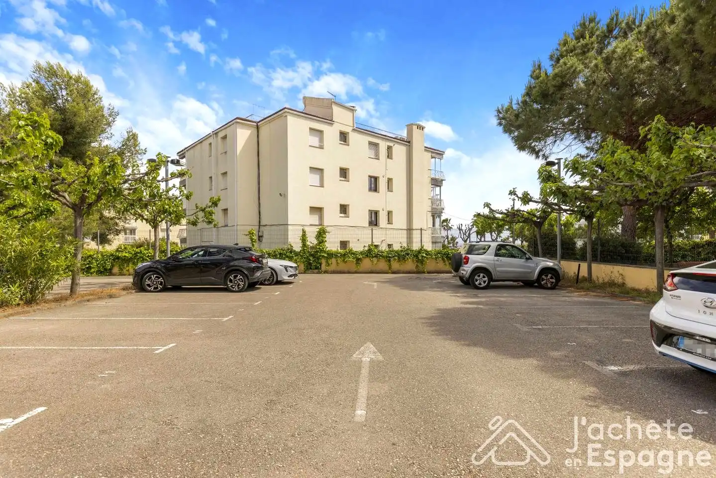 Aparcament de Apartament en venda en Cambrils amb Moblat, Balcó i Internet