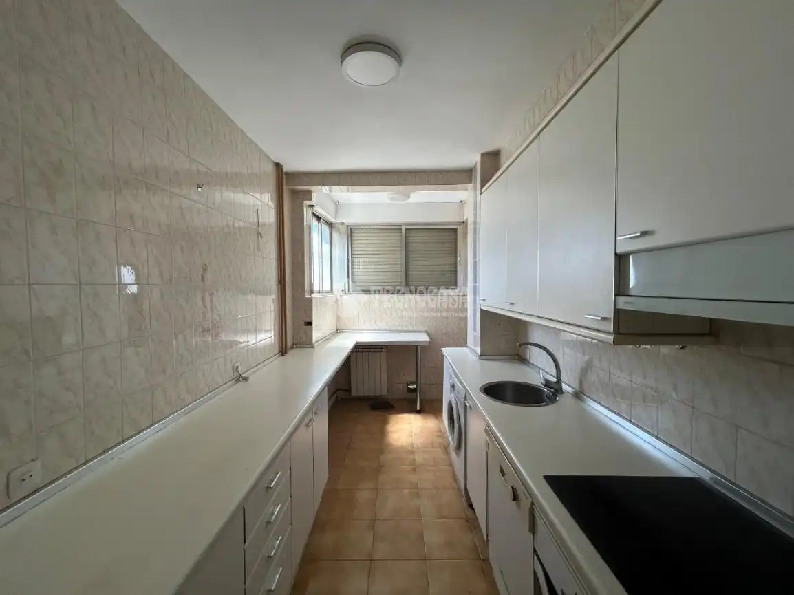 Cocina de Piso en venta en Madrid con Aire acondicionado, Calefacción y Trastero