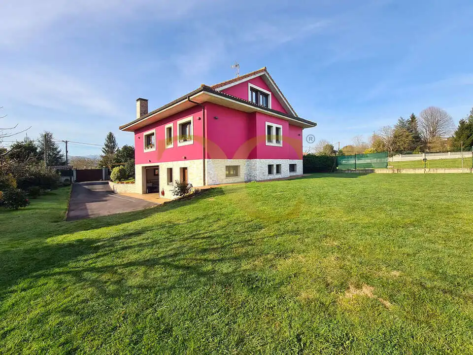 Vista exterior de Casa o chalet en venta en Siero con Calefacción, Terraza y Trastero