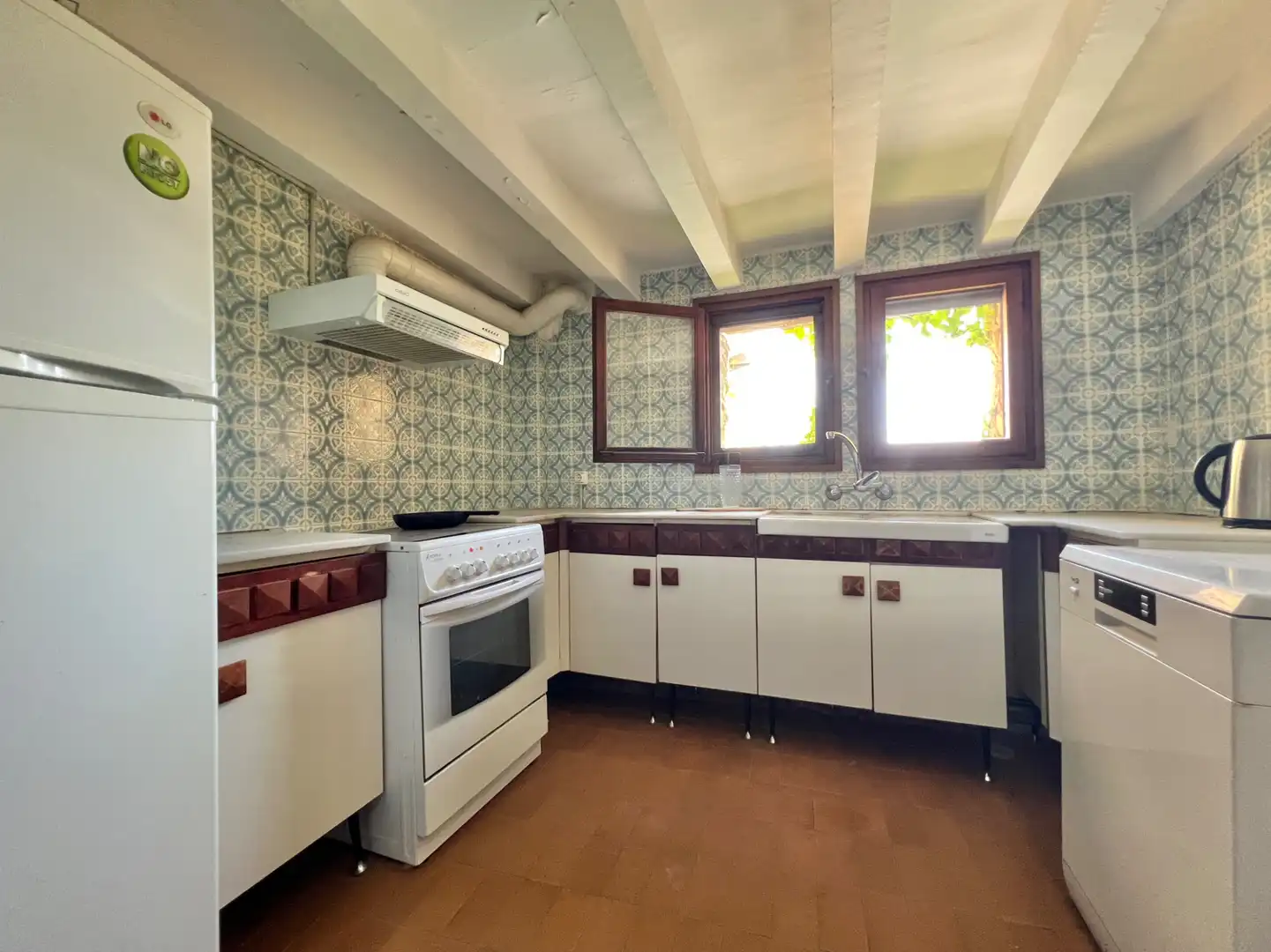 Cuina de Casa adosada en venda en Cornudella de Montsant amb Calefacció, Parquet i Terrassa